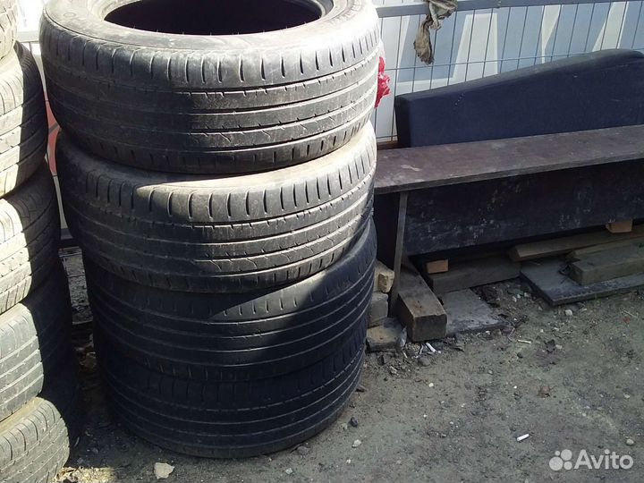 Kumho Crugen HP91 235/55 R17 99V