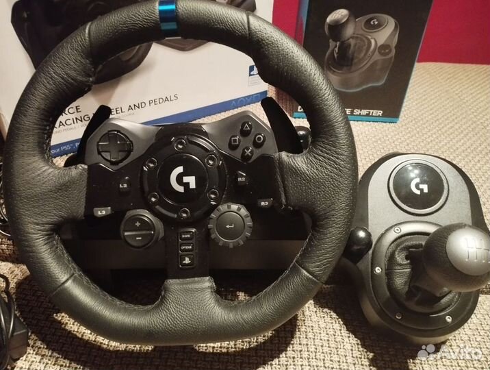 Игровой руль Logitech G923 PS4 + Driving Shifter