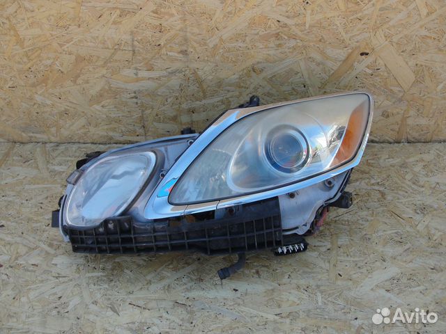 Фара левая ксенон Lexus GS300