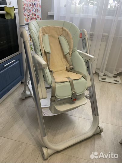 Стульчик для кормления carrello