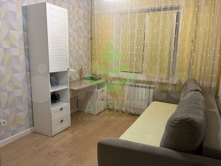 4-к. квартира, 100 м², 8/9 эт.