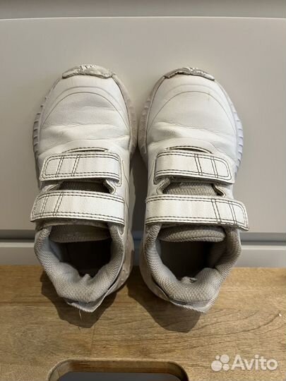 Кроссовки Adidas детские 28 р