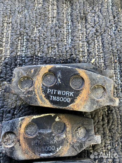 Колодки тормозные передние Suzuki Jimny Jb23w