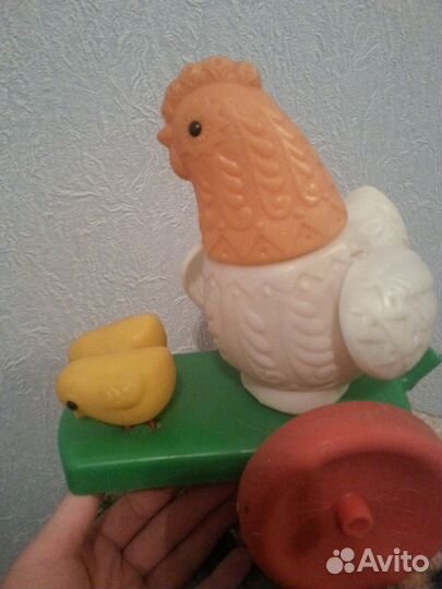 Курочка и два цыпленка