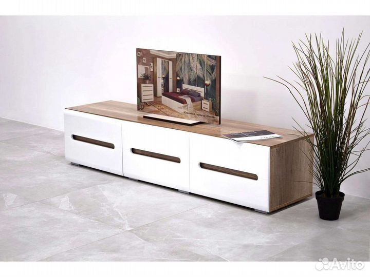 Тумба тв