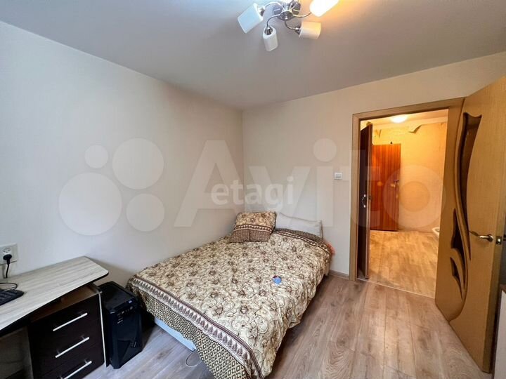 2-к. квартира, 53 м², 3/5 эт.
