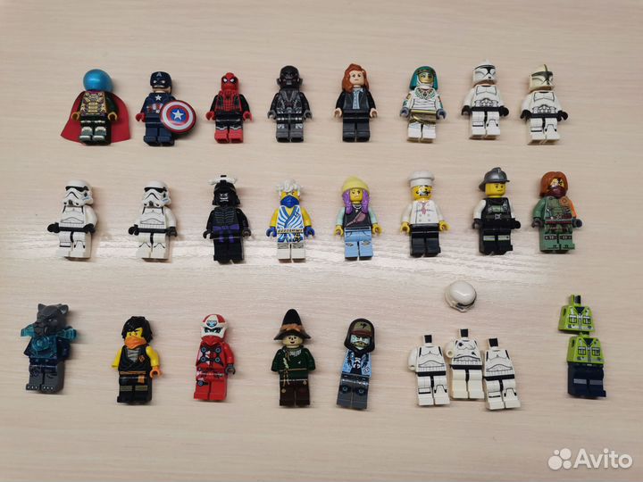 Lego minifigures
