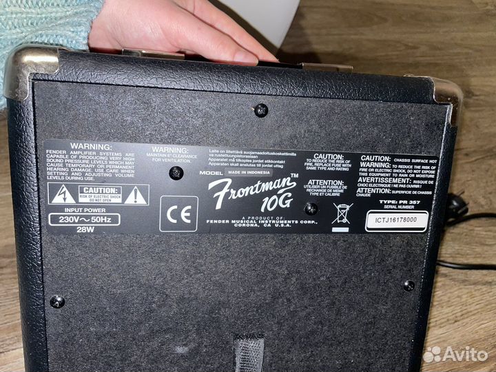 Комбоусилитель fender frontman 10G 10 watts