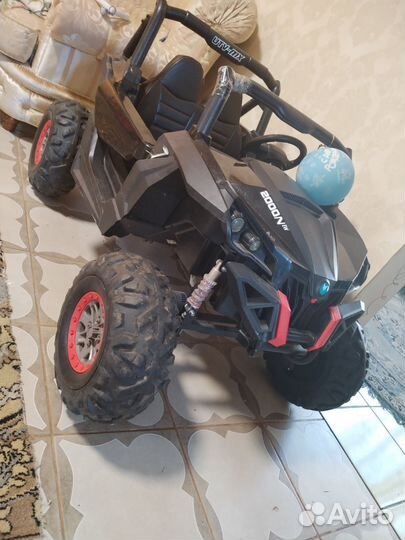 Детская машина на аккумуляторе, электромобиль