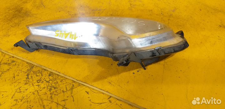 Противотуманная фара левая для Hyundai Solaris I