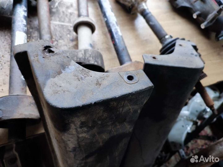 Накладки порогов комплект Ssang Yong Kyron 2