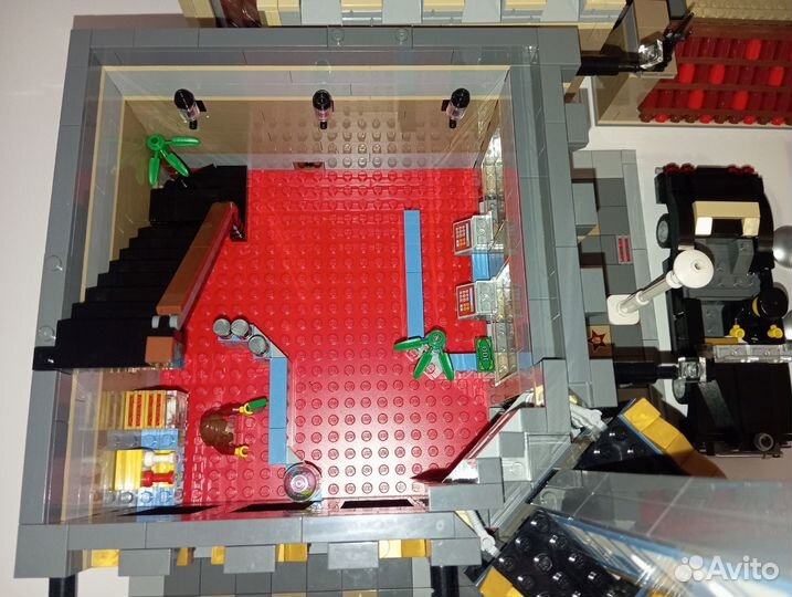 Lego 10232