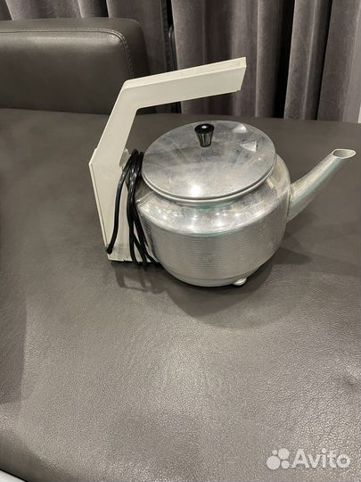 Чайник электрический бу