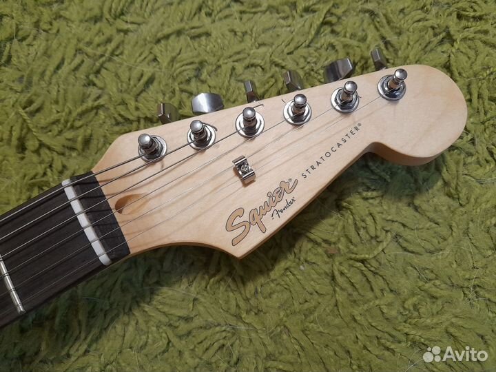 Гитара Fender Squier Strat