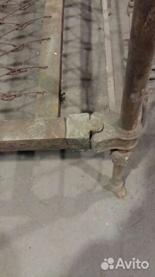 Кровать старинная.металл