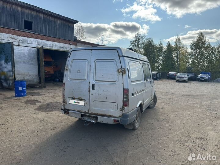 ГАЗ Соболь 2752 2.5 МТ, 2005, 256 000 км