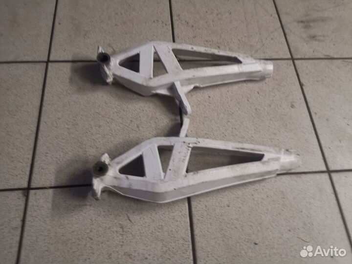 Кулак поворотный Arctic Cat xf800