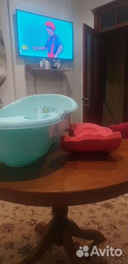 Детская ванночка с подставкой