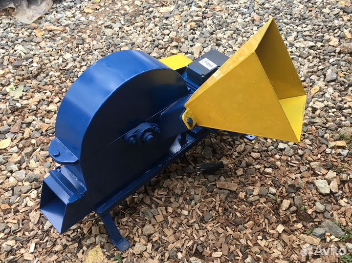 Дробилка для веток, щепорез Сруб