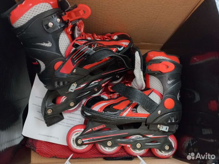 Роликовые раздвижные коньки