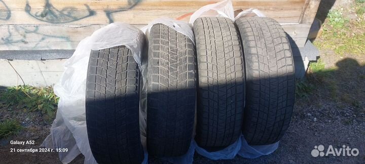 Bridgestone Blizzak DM-V1 225/65 R18