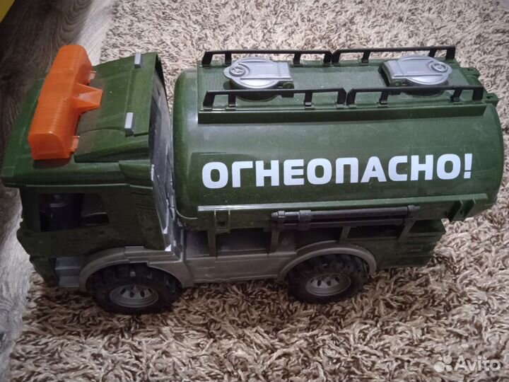 Игрушка машина