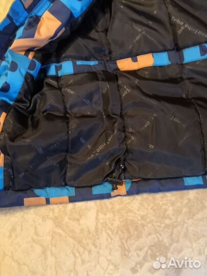 Утеплённая куртка для мальчика 140