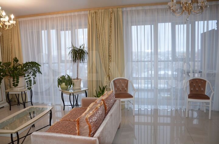 1-к. квартира, 63 м², 11/12 эт.