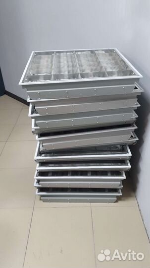 Светильник потолочный