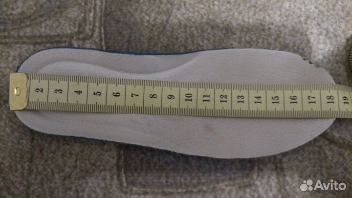 Кроссовки кеды для девочки. Размер 28