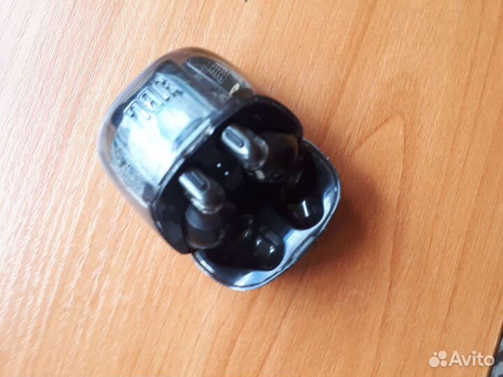 Беспроводные наушники jbl tune 225 tws