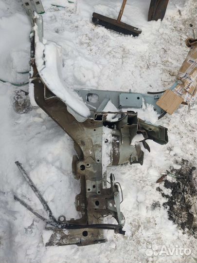 Лонжерон левый renault kangoo 2