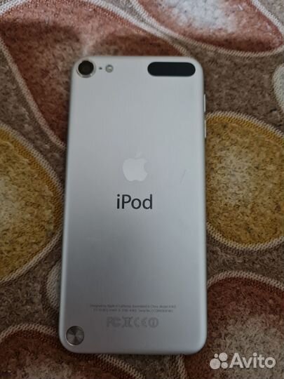 Плеер iPod touch 5