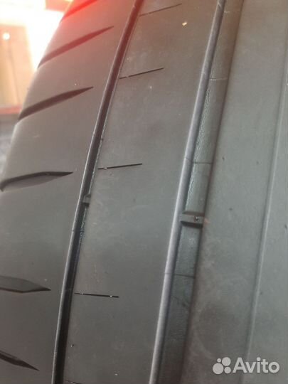 Michelin Pilot Sport 4 245/45 R18 100Y