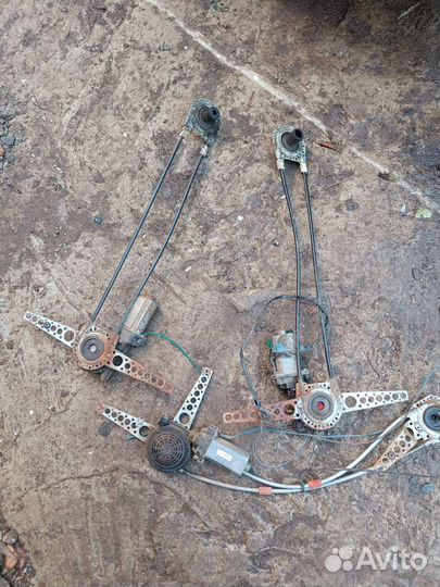 Стеклоподьемники универсальные