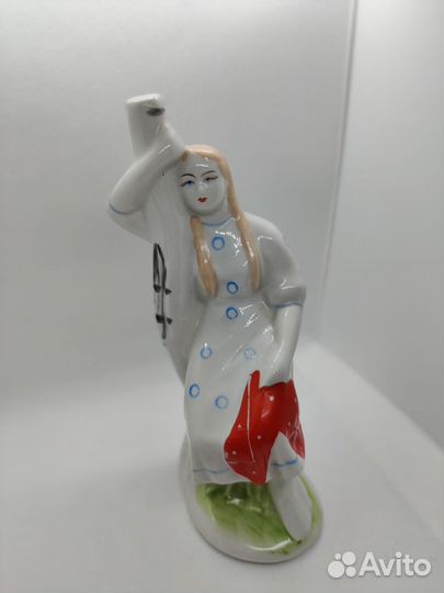 Статуэтка фарфор СССР Девушка с берёзой