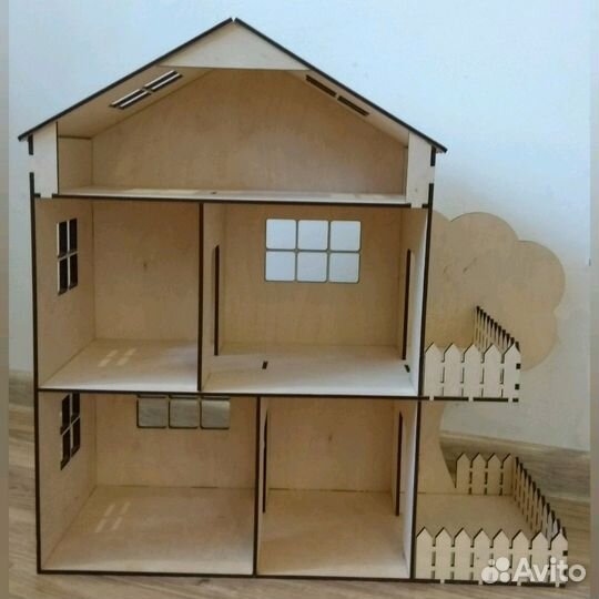 Домик кукольный