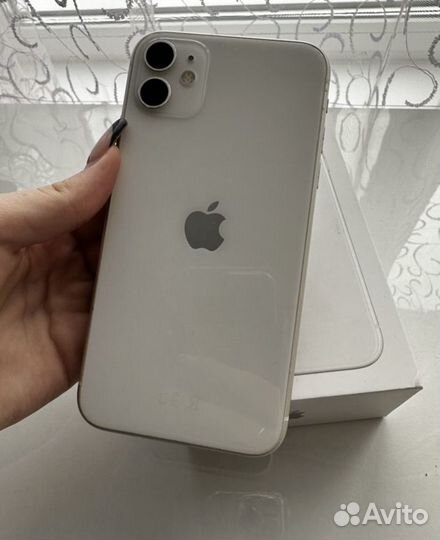 iPhone 11, 128 ГБ