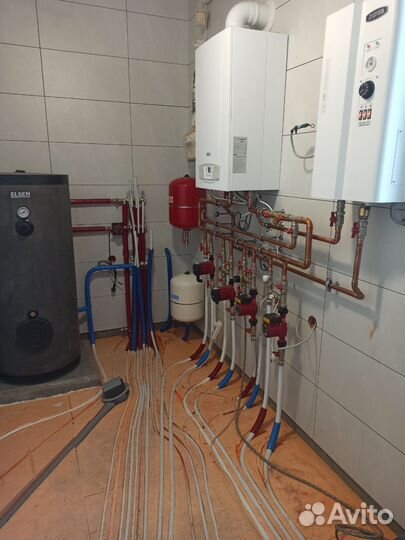 Слесарь сантехник