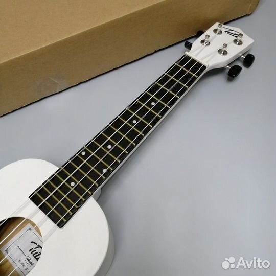 Укулеле концертная новая