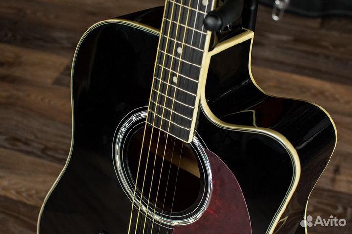 Электроакустическая гитара Naranda + Аксессуары