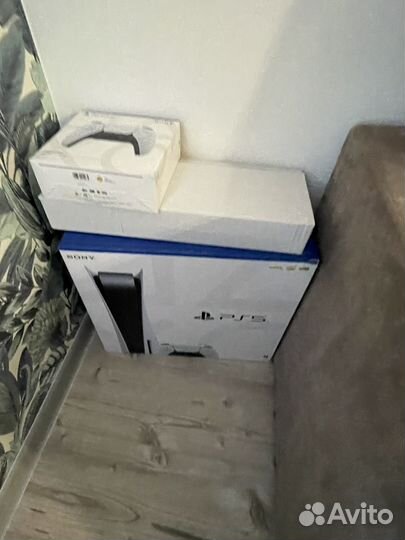 Sony playstation 5 ps5 с дисководом 2 джойстика