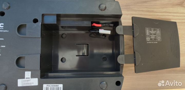 Источник бесперебойного питания APC ES-525