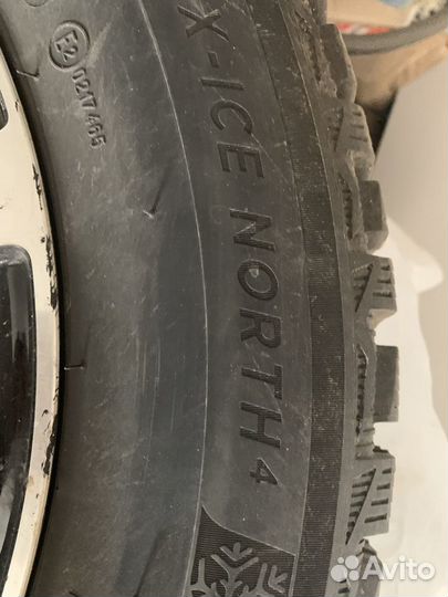 Michelin X-Ice North 4 235/55 R17 103T