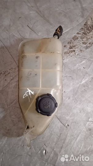 Бачок расширительный Nissan Primera P12 2003