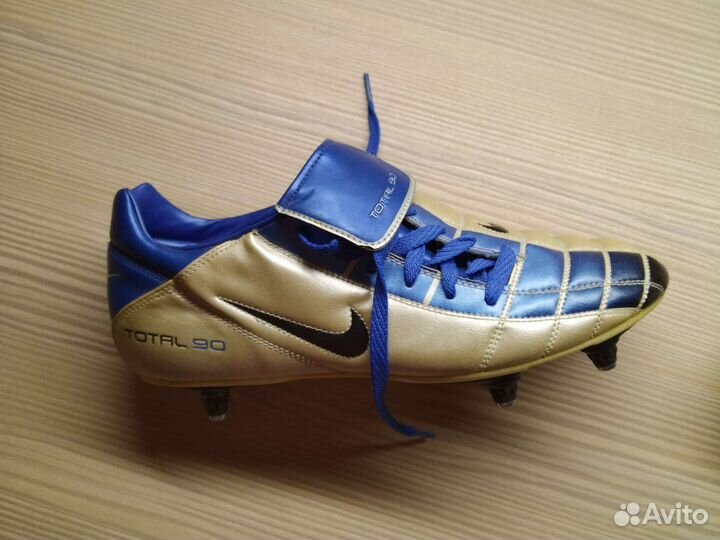 Бутсы Nike Total 90