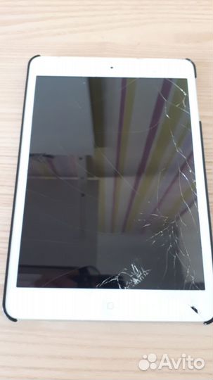 Планшет Apple iPad mini 16Gb, под восстановление