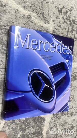 Книга История Mercedes Benz
