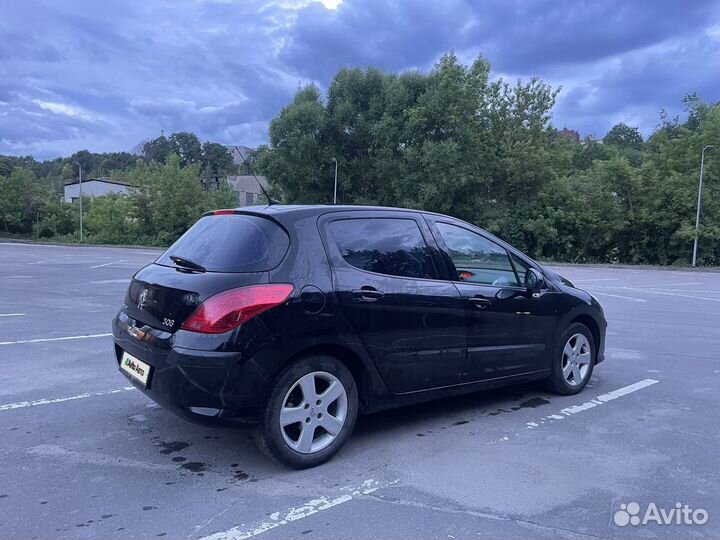 Peugeot 308 1.6 AT, 2010, 105 000 км