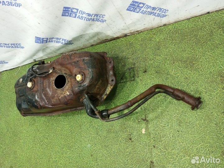 Бензобак Mitsubishi Pajero Sport внедорожник 3.0